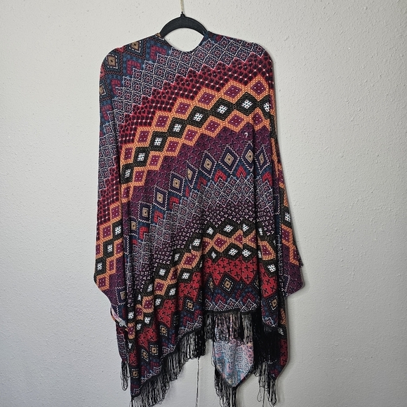 Lucky & Blessed Wrap Shawl One‎ Size Black Fringe Stretchy Fall Southwestern - Picture 6 of 8